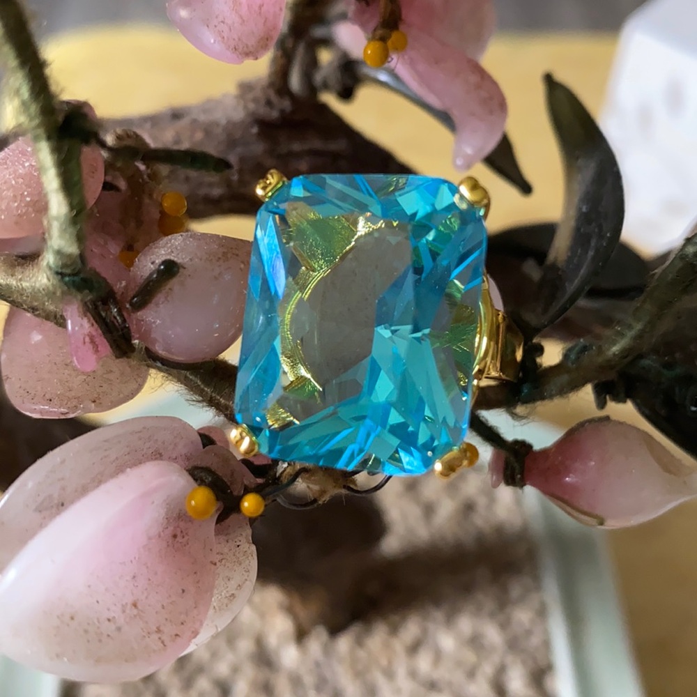 Vintage 925 blue topaz ring